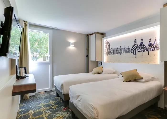 Hotel Brit Nord - Memorial 3*