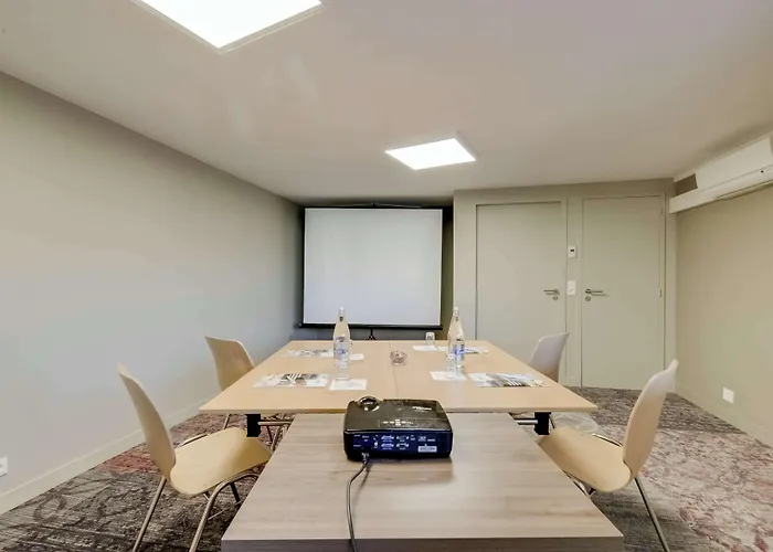 Brit Nord - Memorial 3* Caen